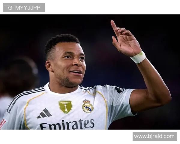 30号球星是谁足球队员分析与揭秘各大球员背后故事